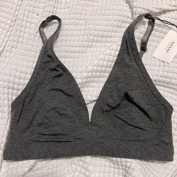 NWT- Alfani- S. Bralette - Picture 1 of 7